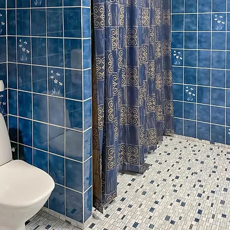 5 Bedroom Beautiful In * Mesnali